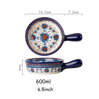Keramikschale im russischen Stil