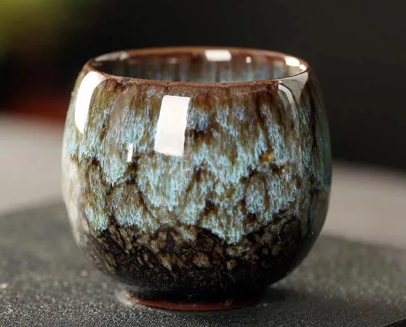 Stylische Keramik Tasse