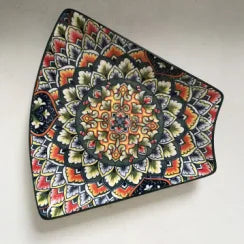 Speiseteller-Set im Retro-Stil aus Keramik