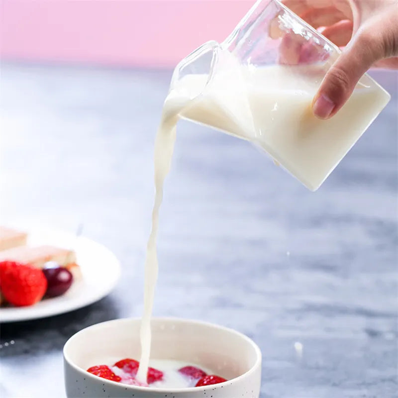 Kastenförmiger 300 ml kreativer transparenter Milchbecher