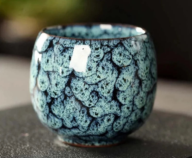 Stylische Keramik Tasse