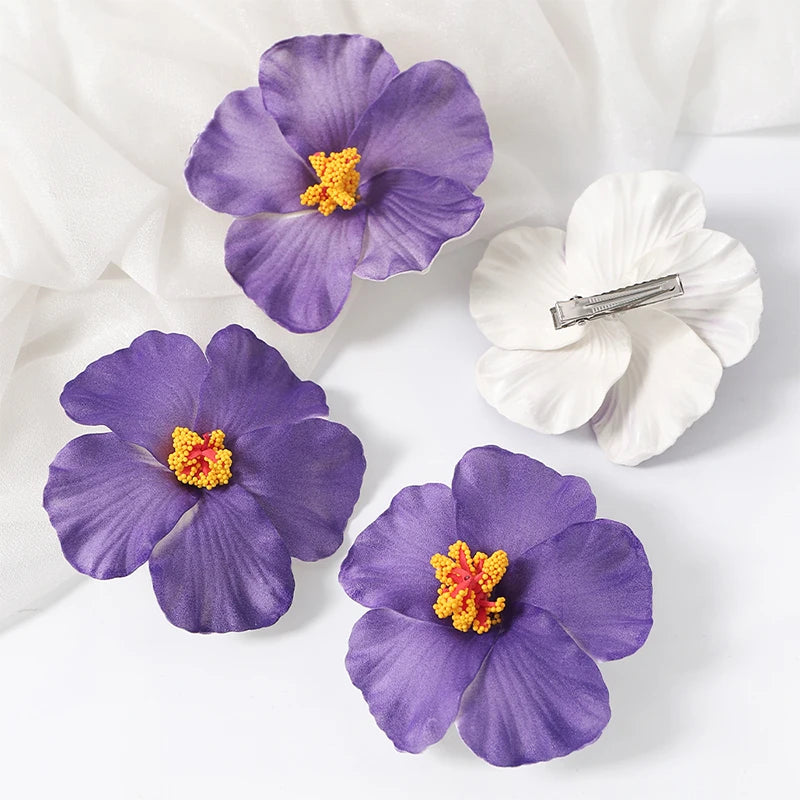 Wunderschöne Blumen für die Haare - Haarschmuck
