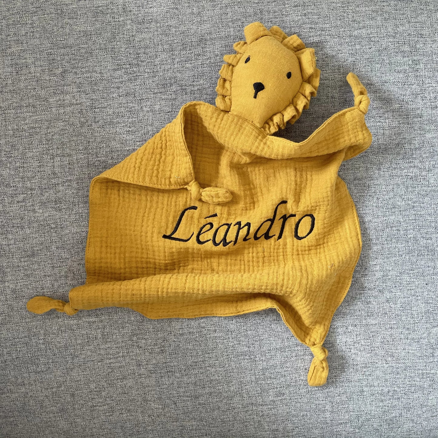 Personalisiertes Baby-Speichelhandtuch aus Baumwolle mit Namen