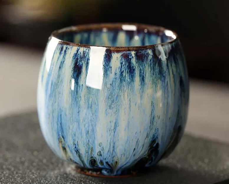 Stylische Keramik Tasse