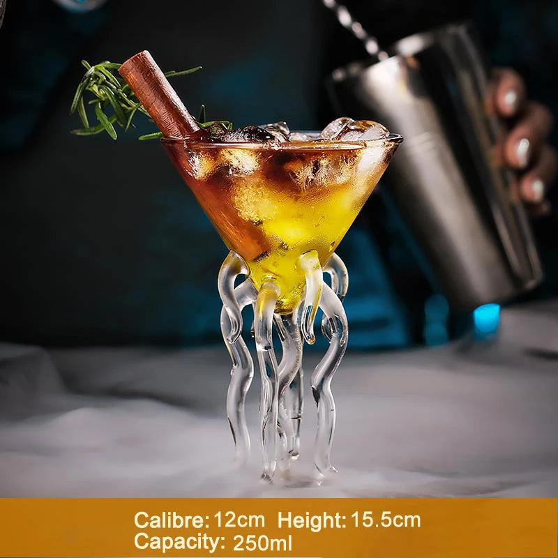 Kreatives Cocktail-Thorn-Becherglas i