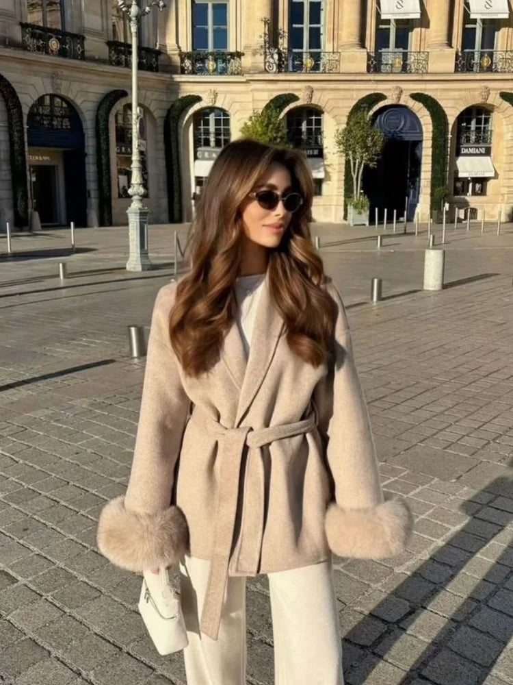 Chic Women’s Woolen Short Coat