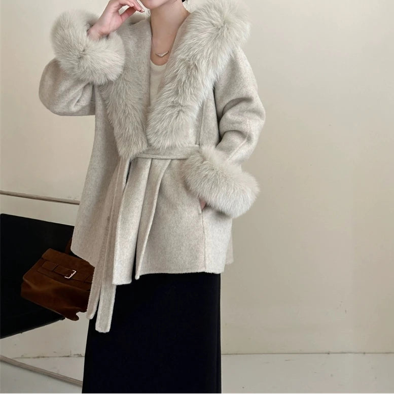Double Wool Luxe Coat mit Eco-Faux Fur Kragen