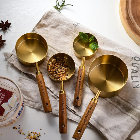 Messlöffel-Set aus Edelstahl mit Holzgriff