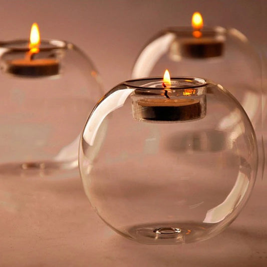 Exquisiter runder hohler Kerzenhalter aus Glas