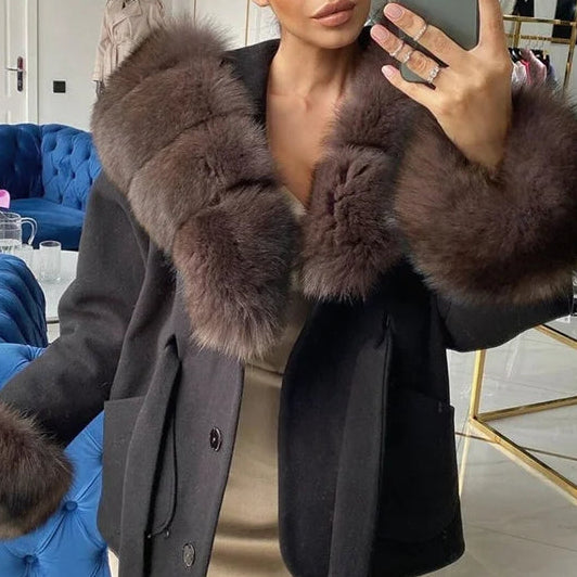 Urban Women’s Hoodie Coat – Thick Woolen Jacket with Faux Fur